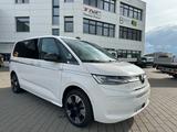 Volkswagen Multivan 2.0 TSI Style+AHK+STANDHEIZUNG+PANO+HUD - Volkswagen T7 Multivan Tageszulassungen