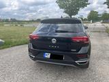 Volkswagen T-Roc 2.0 TSI OPF DSG 4MOTION Sport Sport - VW T-Roc Gebrauchtwagen in München