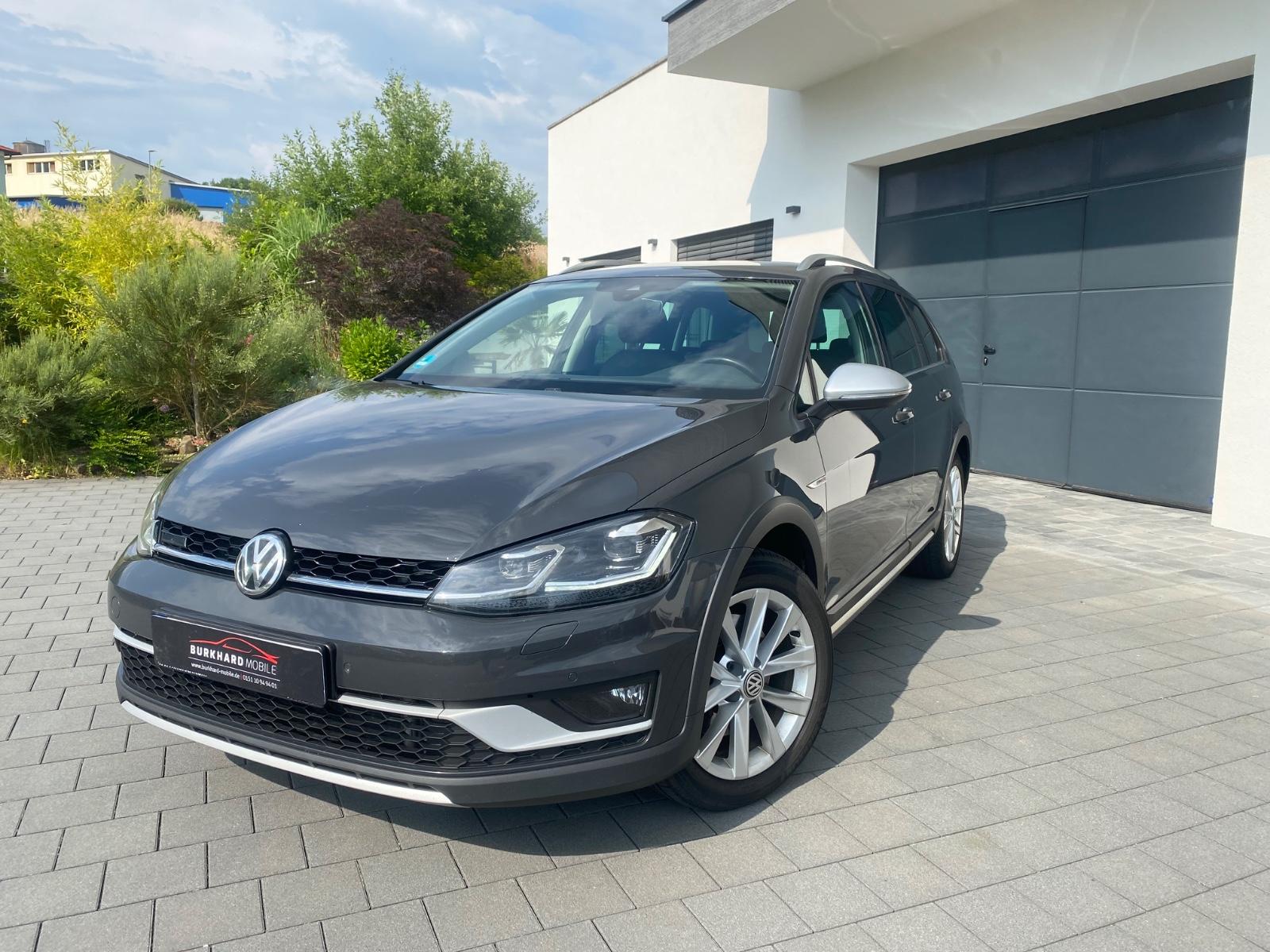 Volkswagen Golf VII Var. Alltr.DSG 2.0TDI 4Moti*AHK*LED*1.H