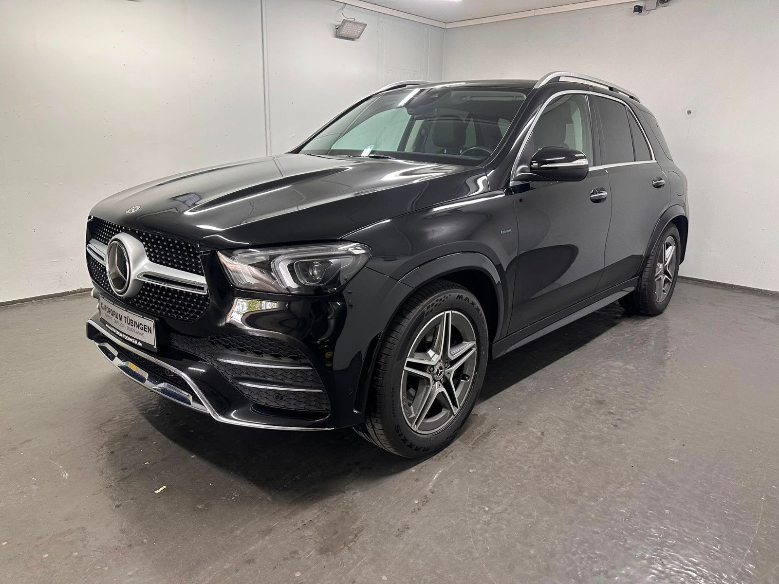 Fahrzeugabbildung Mercedes-Benz GLE 350 de 4MATIC *AMG-LINE*DISTRO*AHK*KEYLESS*