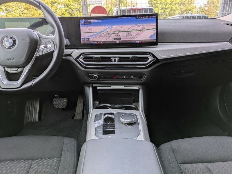 BMW 3 Series 2024