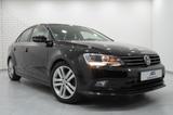 Volkswagen Jetta 1.4 TSi BMT Navi/Shzg/Temp/PDC/AHK/Klimaau - Volkswagen Jetta Gebrauchtwagen