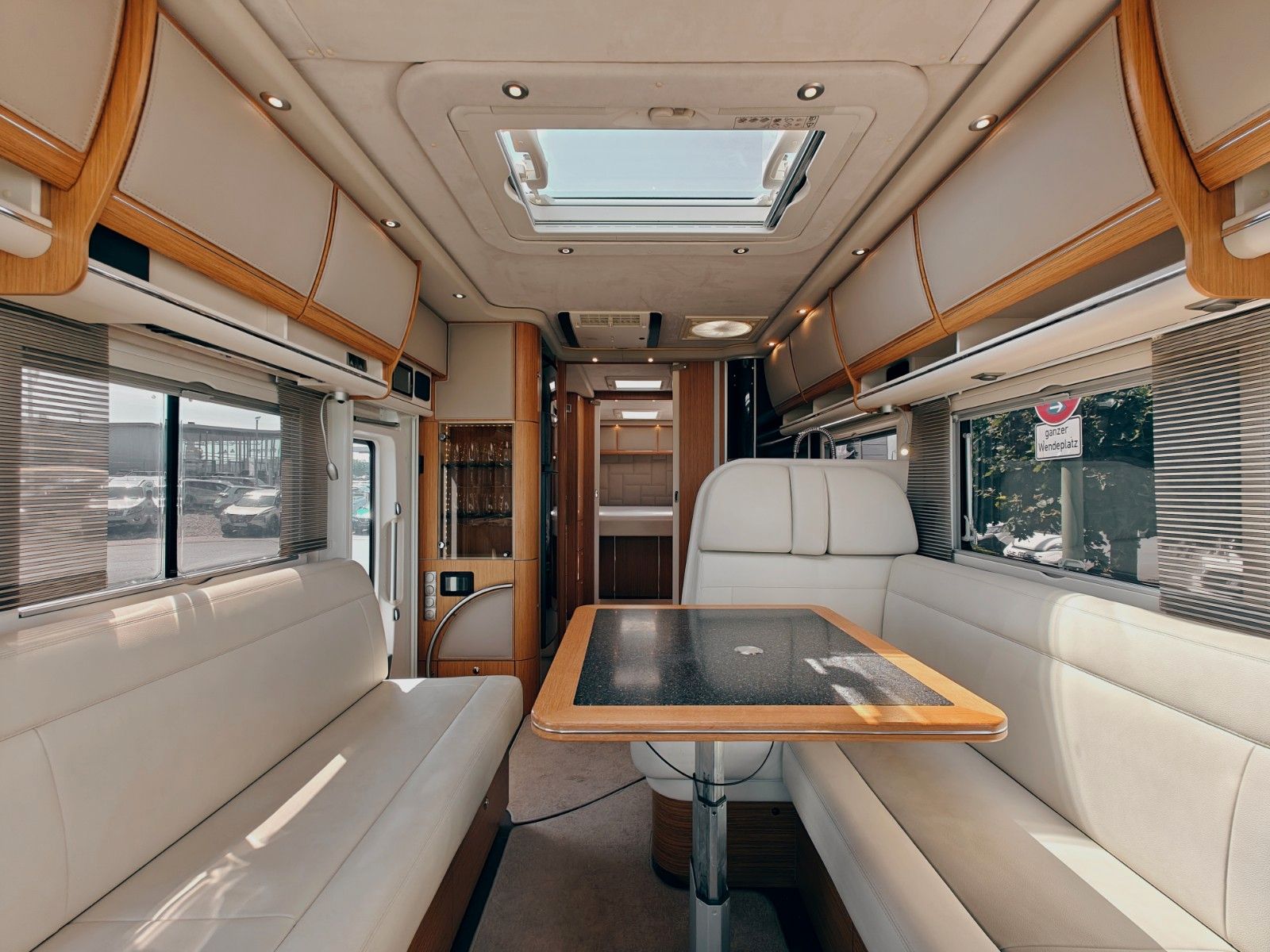 Fahrzeugabbildung Concorde CHARISMA III 900 M - EUROCARGO - VIELE EXTRAS!
