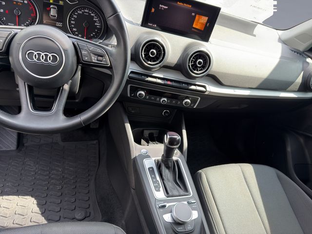 Q2 35 TFSI 7-Gang S tronic Navigation, LED, ACC
