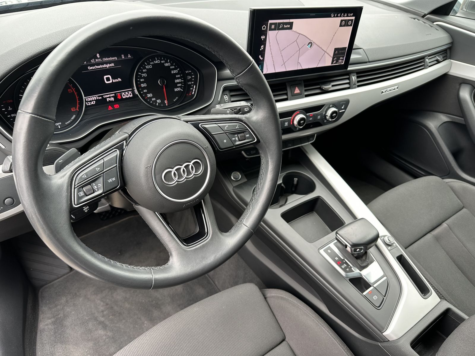 Fahrzeugabbildung Audi A4 Avant 40 TDI Quattro S-Line NAV+LED+AHK+SHZ