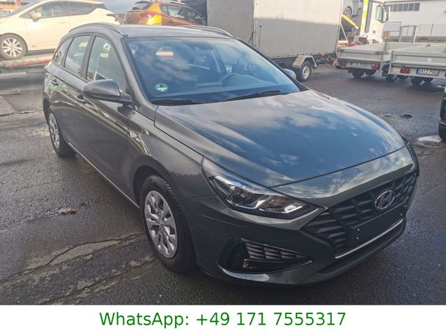 Hyundai i30 cw Select Mild-Hybrid