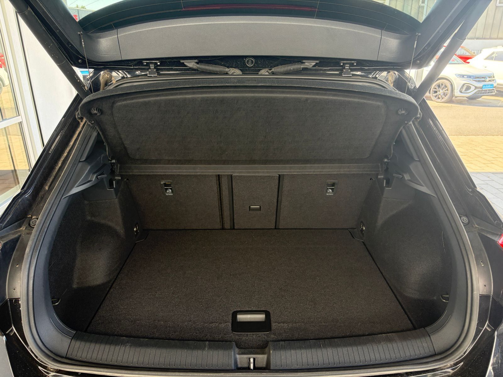 Volkswagen T-Roc - Bild 9