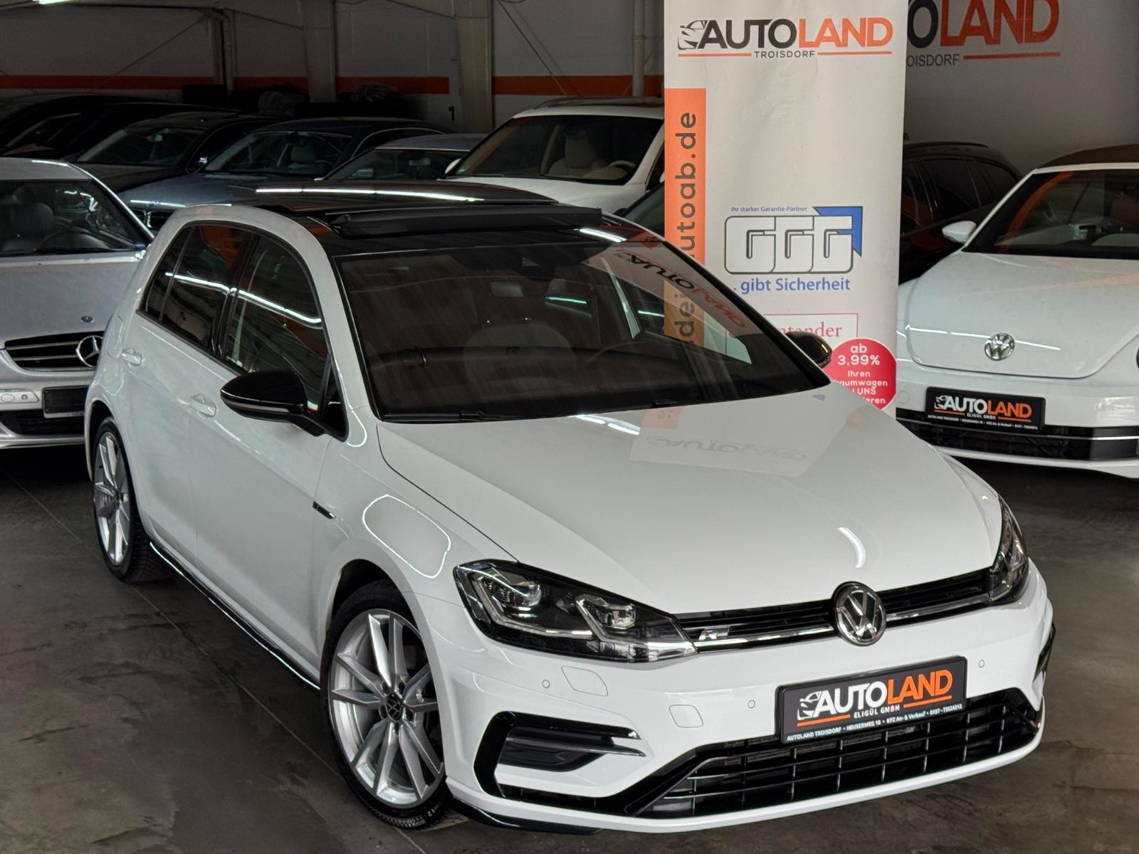 Volkswagen Golf VII Lim. Highline*R LINE*PANO*DSG*LED*NAVI*
