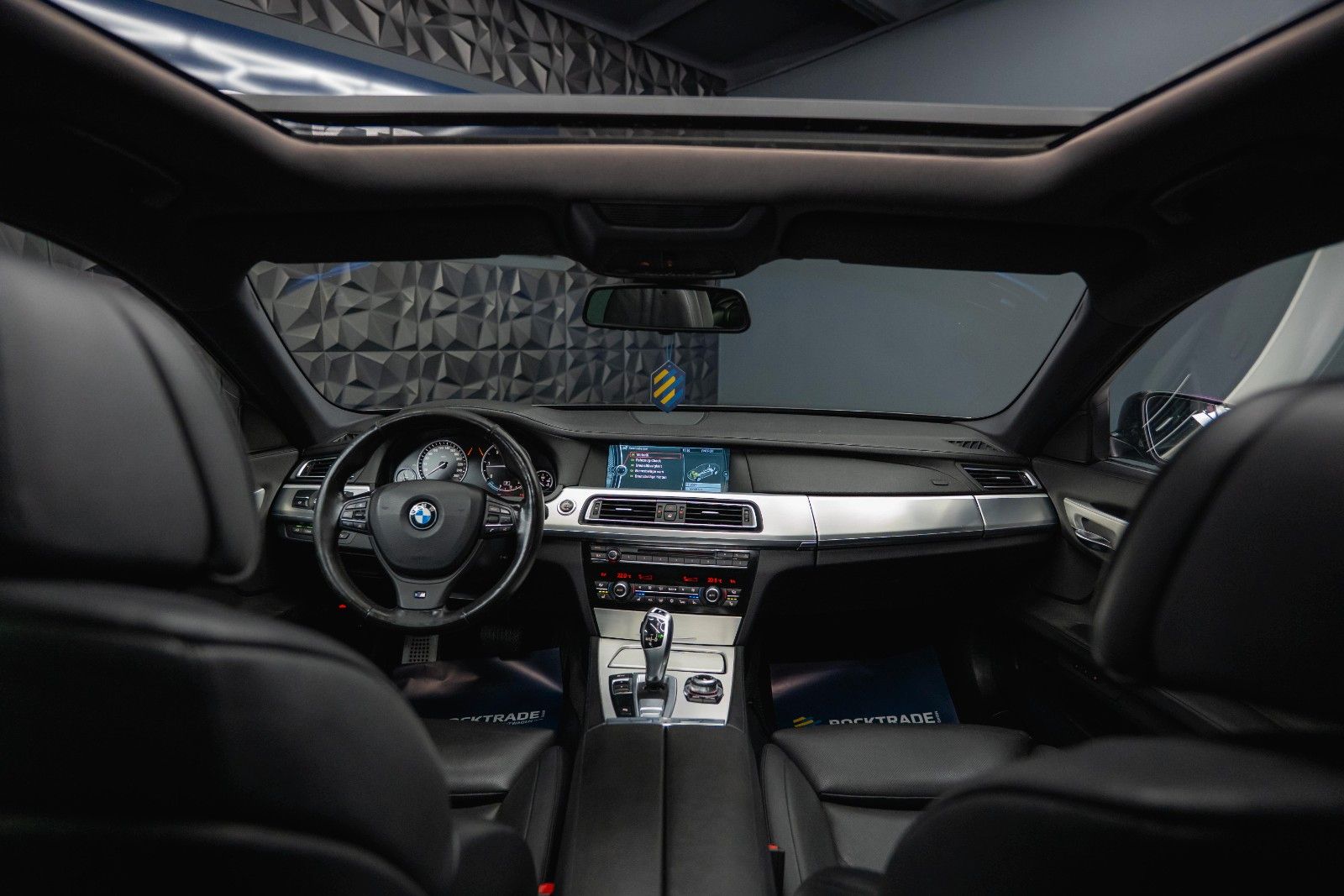 Fahrzeugabbildung BMW 740d M-Sport Black Edition *FULL Options*LESEN!*
