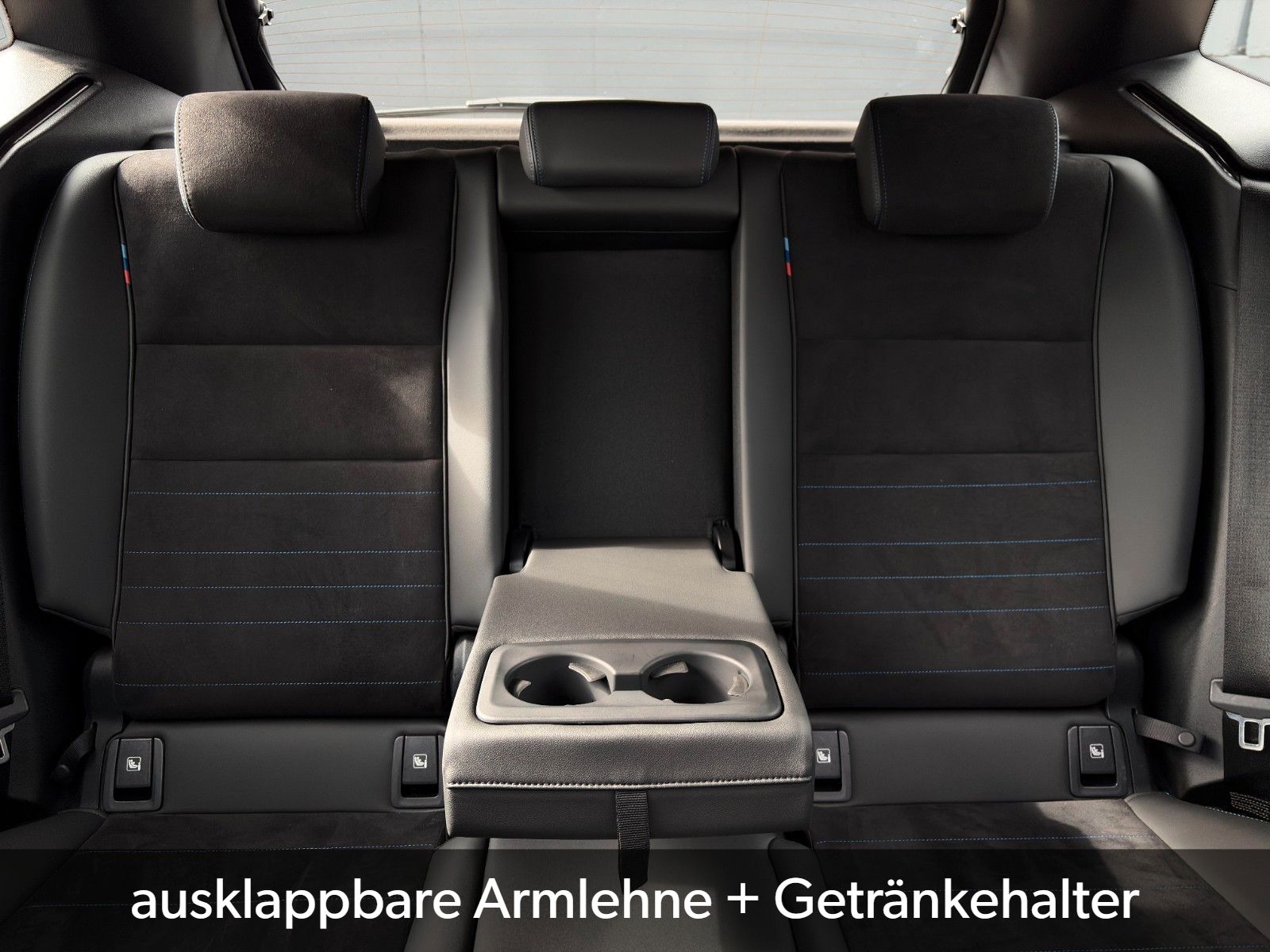 Fahrzeugabbildung BMW 218i Active Tourer M Sport Alcan. Massage CAM