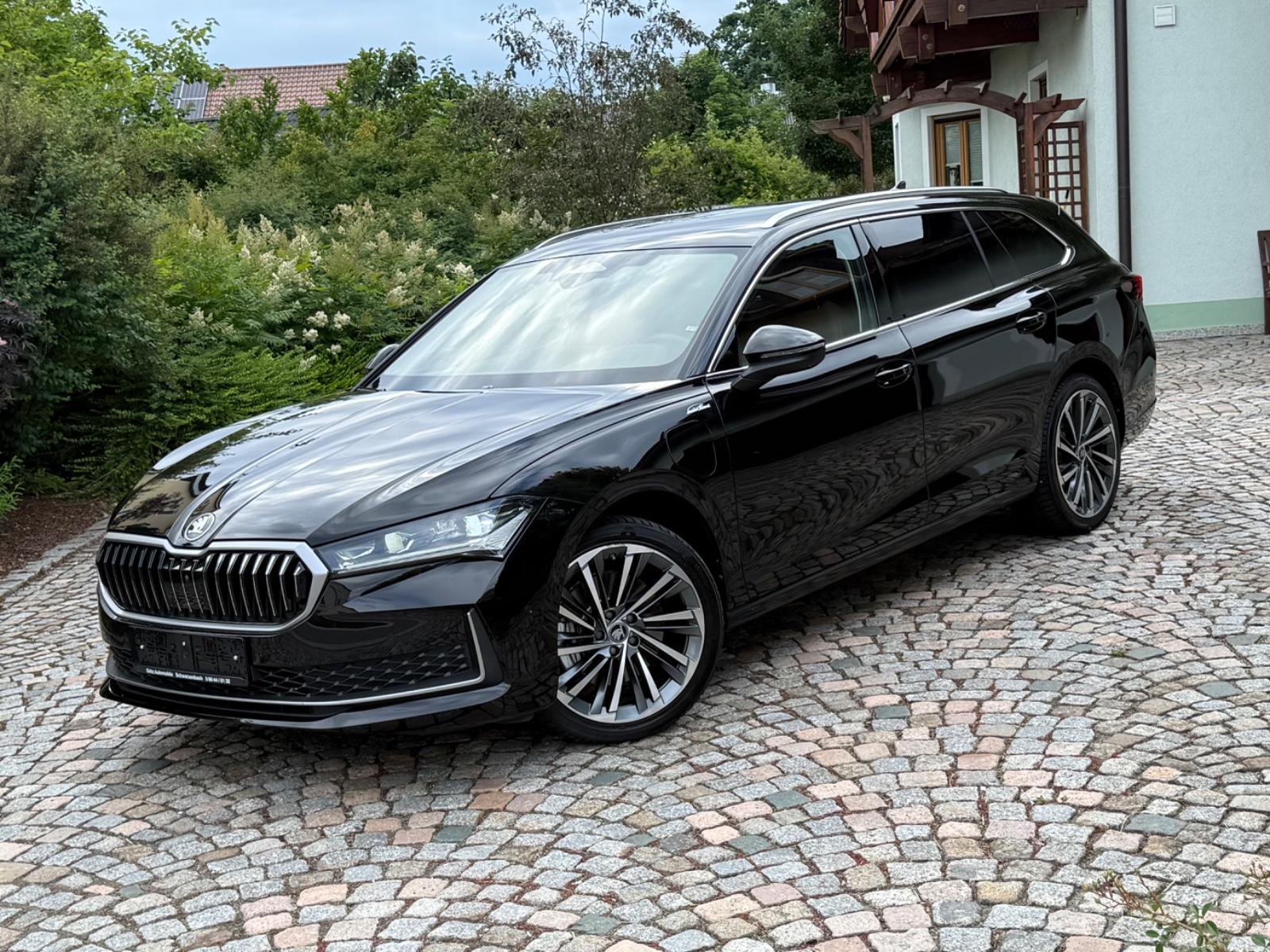 Skoda Superb Combi 1.5 TSI iV 150 kW L&K / AHK / DCC