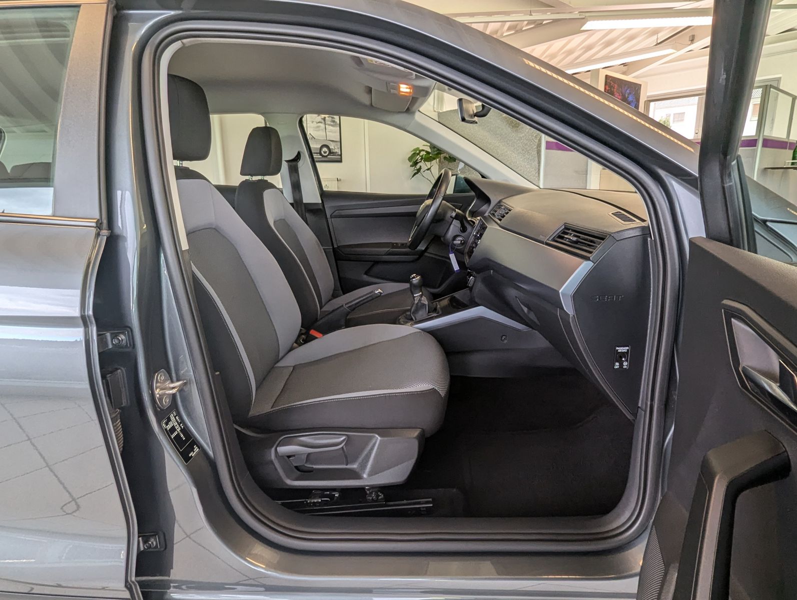 SEAT Arona 1.0 TSI Style Full Link Winter-Paket AHK - Image 14