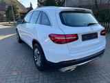 Mercedes-Benz GLC 250 4MATIC Autom. ,Leder, Panorama, AHK el. - Mercedes-Benz GLC 250 Gebrauchtwagen in Hamburg
