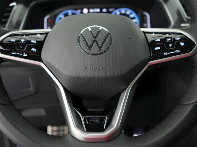 Tiguan R-LINE TDI DSG+AHK+MATRIX LED+NAVI+RÜCKFA