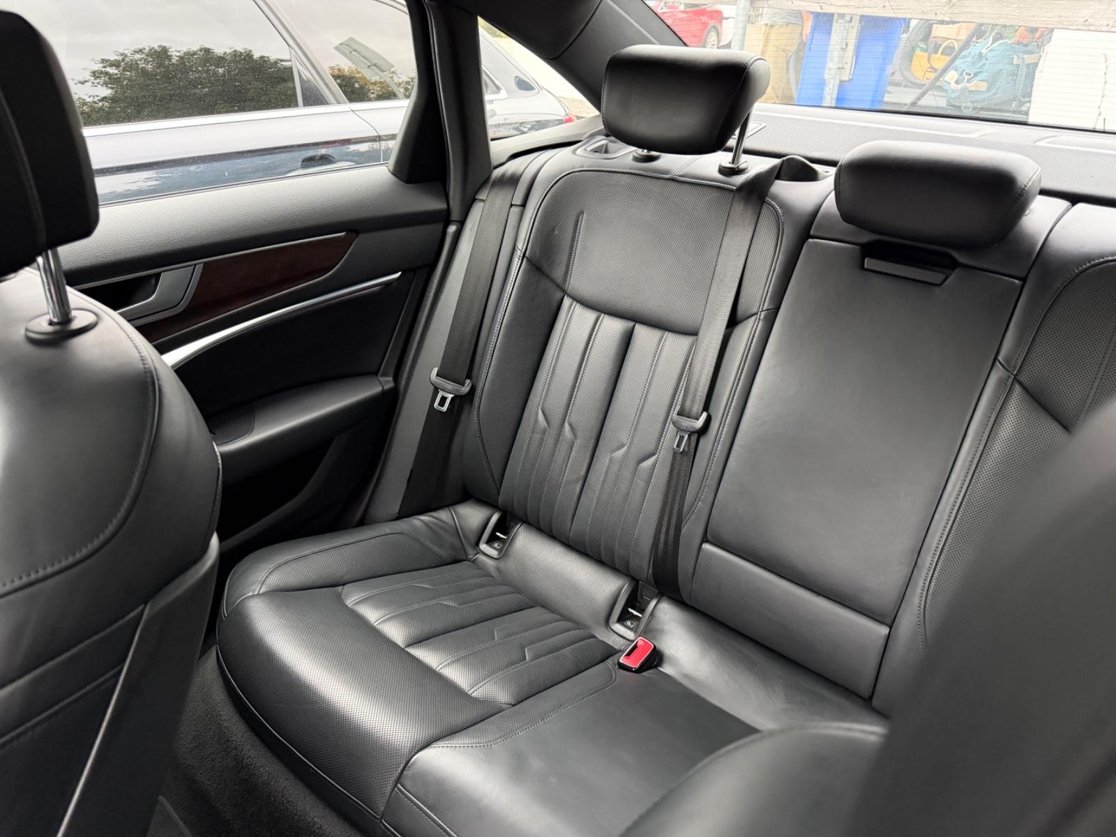 Audi A6 Lim. 50 TDI quattro sport,AHK,PANO,19%