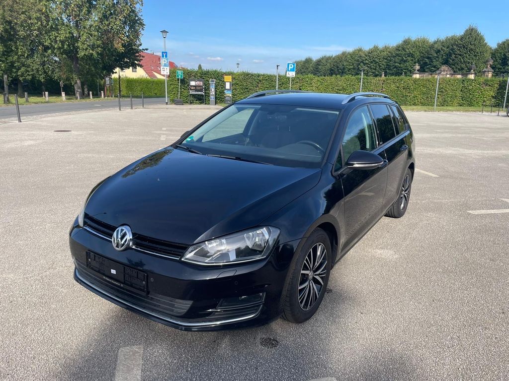 Image of Volkswagen Golf