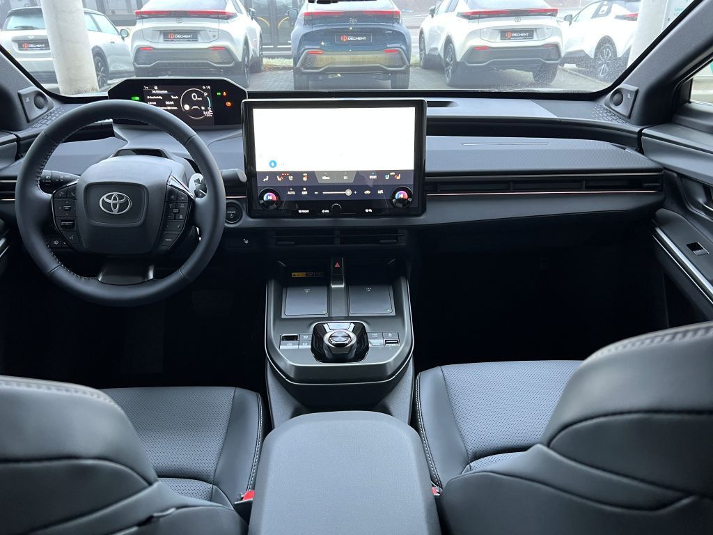 Fahrzeugabbildung Toyota bZ4X AWD Lounge 360,KlimaA,LED,Navi,SHZ,SoundSys