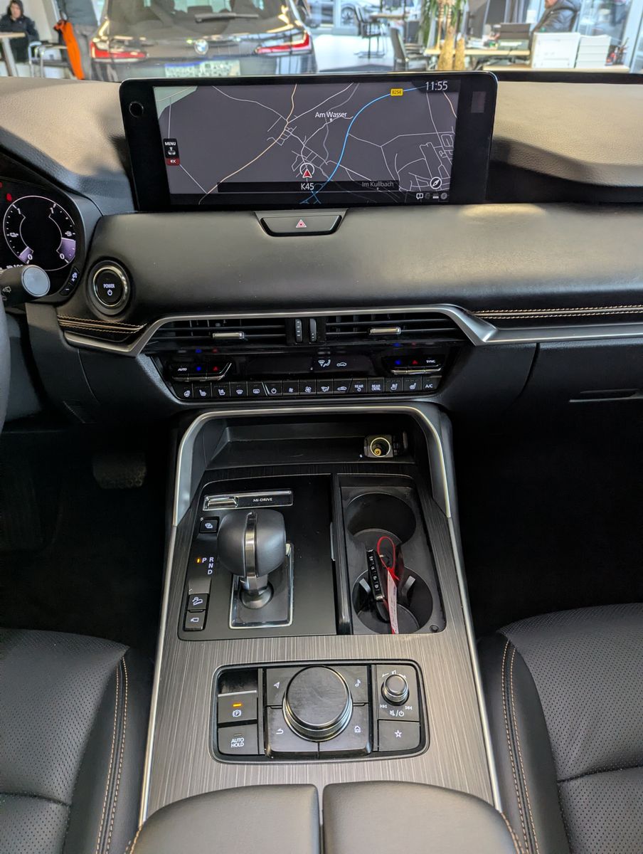 MAZDA CX-80 2.5 SKYACTIV PHEV 327 HOMURA+ 7-Sitze Pano - Image 24