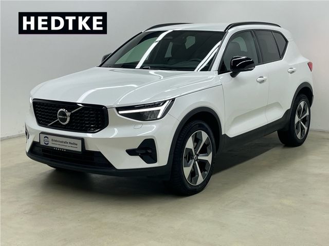 Volvo XC40 B3 Benzin Plus Dark 19"+ACC+TOTER-WINKEL