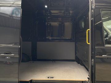 Volkswagen Crafter - 8
