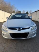 Hyundai i30 1.6 Comfort Comfort Klima Sitzh. Alu - gebrauchte Hyundai i30 aus dem Jahr 2008