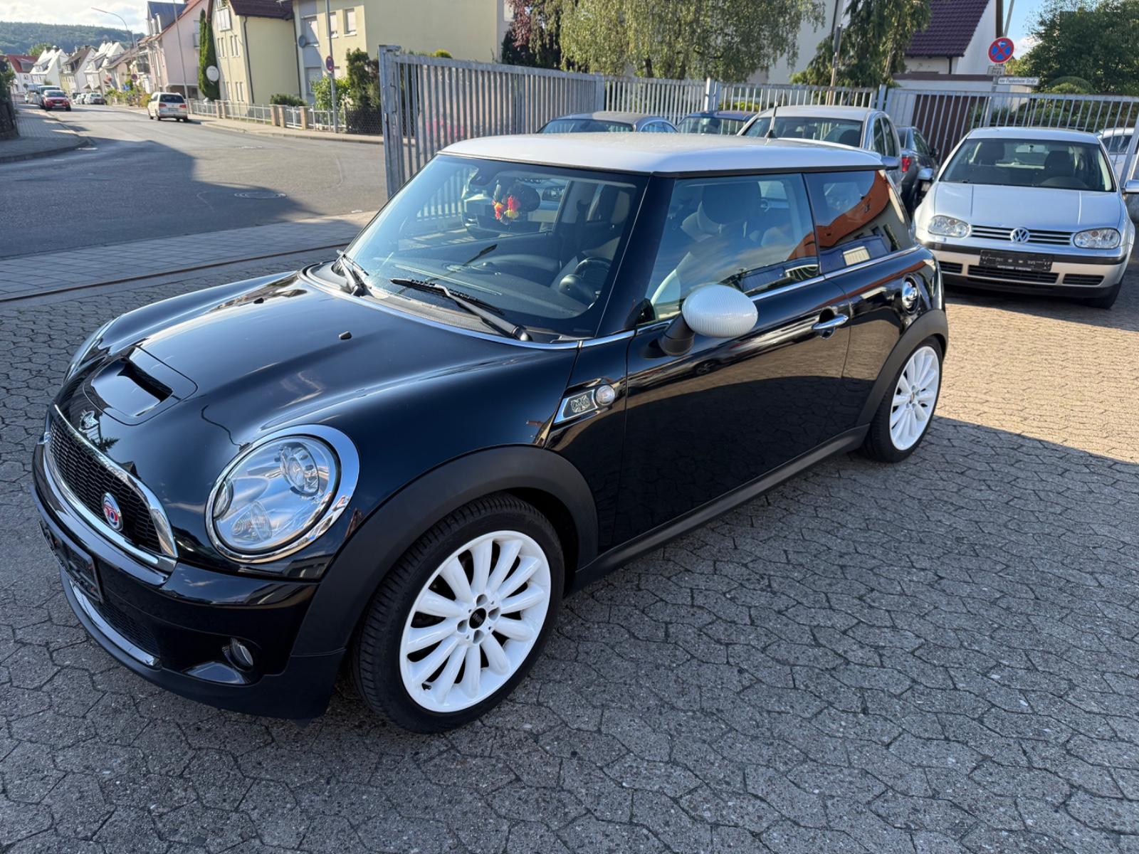 MINI COOPER_S 1HD,KLI,SITZHZ,EFH,MFL,KD GEPLT,