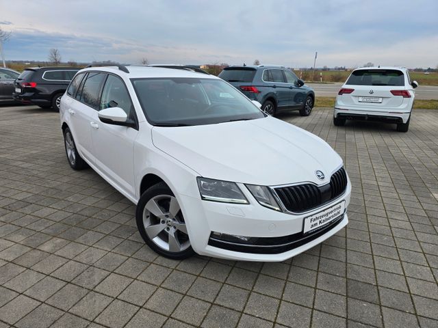 Skoda Octavia Combi Style DSG KAMERA LED TEMPOMAT