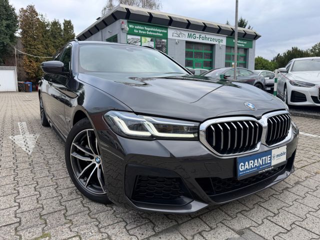 BMW 520d Touring  M SPORT LASER HUD KAMERA AHK LEDER