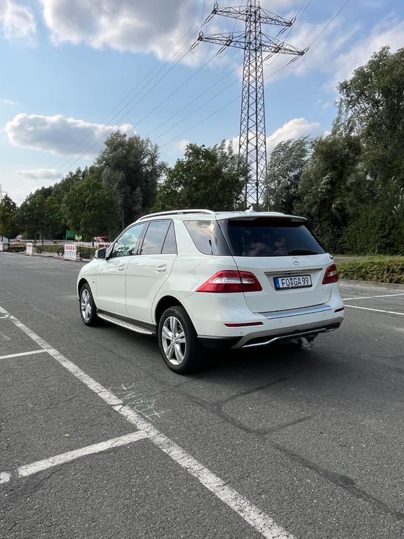 Mercedes-Benz ML 250