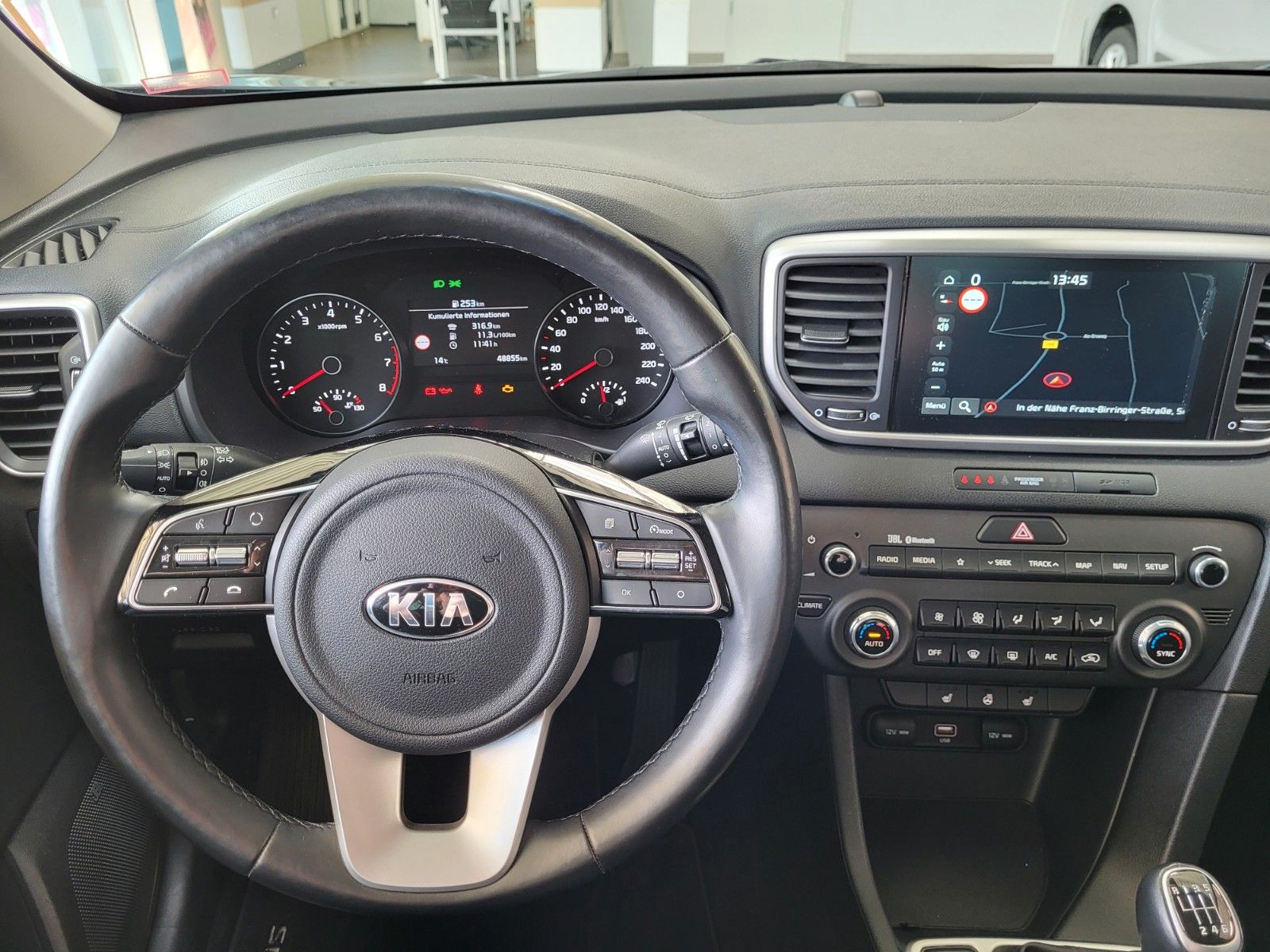 Fahrzeugabbildung Kia Sportage Spirit 2WD Sitzheizung vorn und hinten
