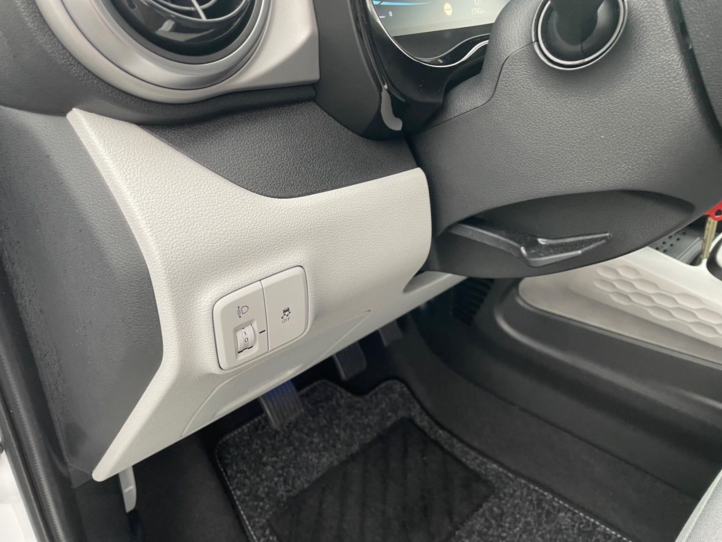 Fahrzeugabbildung Hyundai i10 1.2 Prime Allwetter Navi Kamera Sitzheizung
