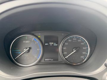 Mitsubishi Outlander - 11