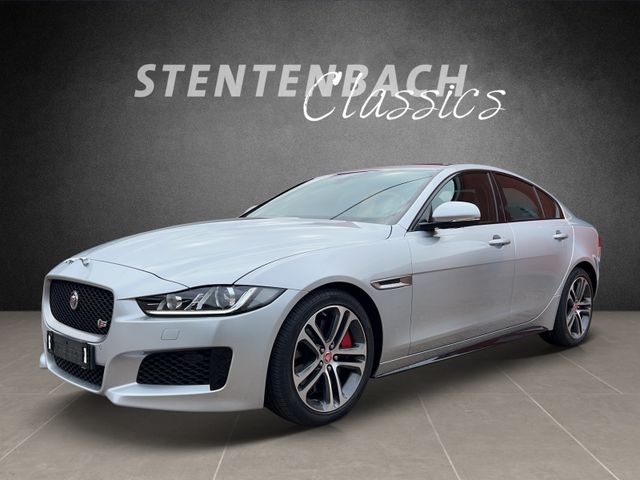 Jaguar XE S  PANO*KAMERA*NAVI*BLINDSPOT*DeutschesFzg.