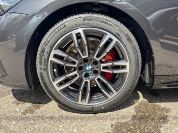 BMW 520d xDrive Touring M Sportpaket Head-Up DAB