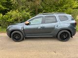 Dacia Duster TCe 130 Extreme TEXT LESEN !