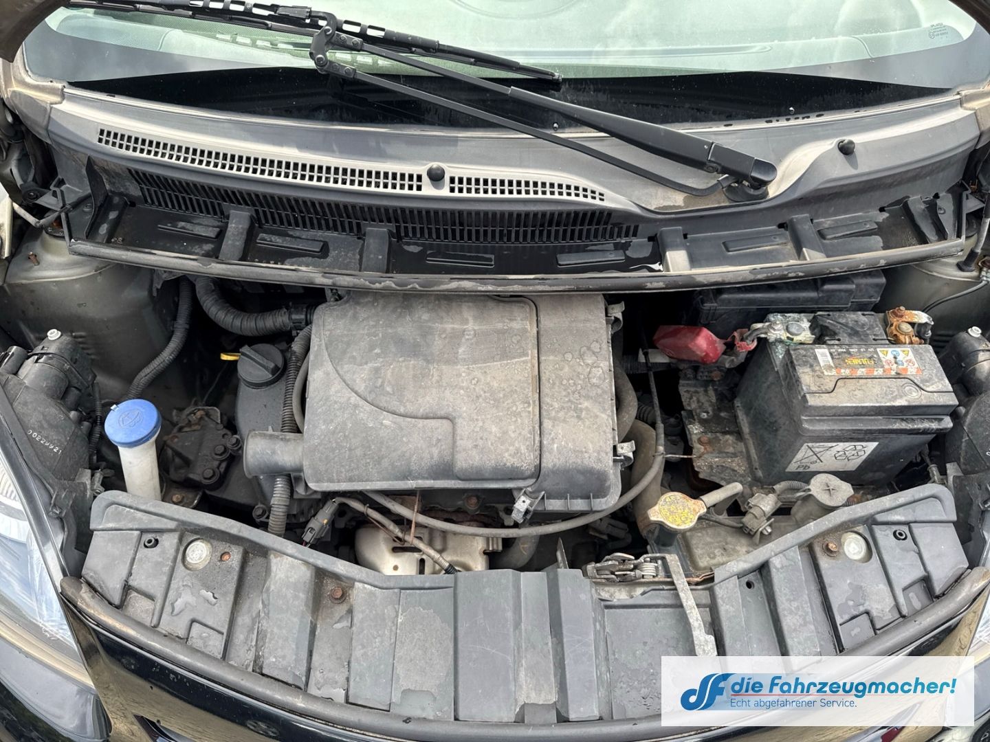 Fahrzeugabbildung Toyota Aygo teilb.Rücksb met. ABS Servo Airb *EXPORT