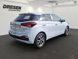 Hyundai i20 1.2 Yes 84PS,SITZHEIZUNG,KAMERA,BLUETOOTH - Hyundai i20: Blue