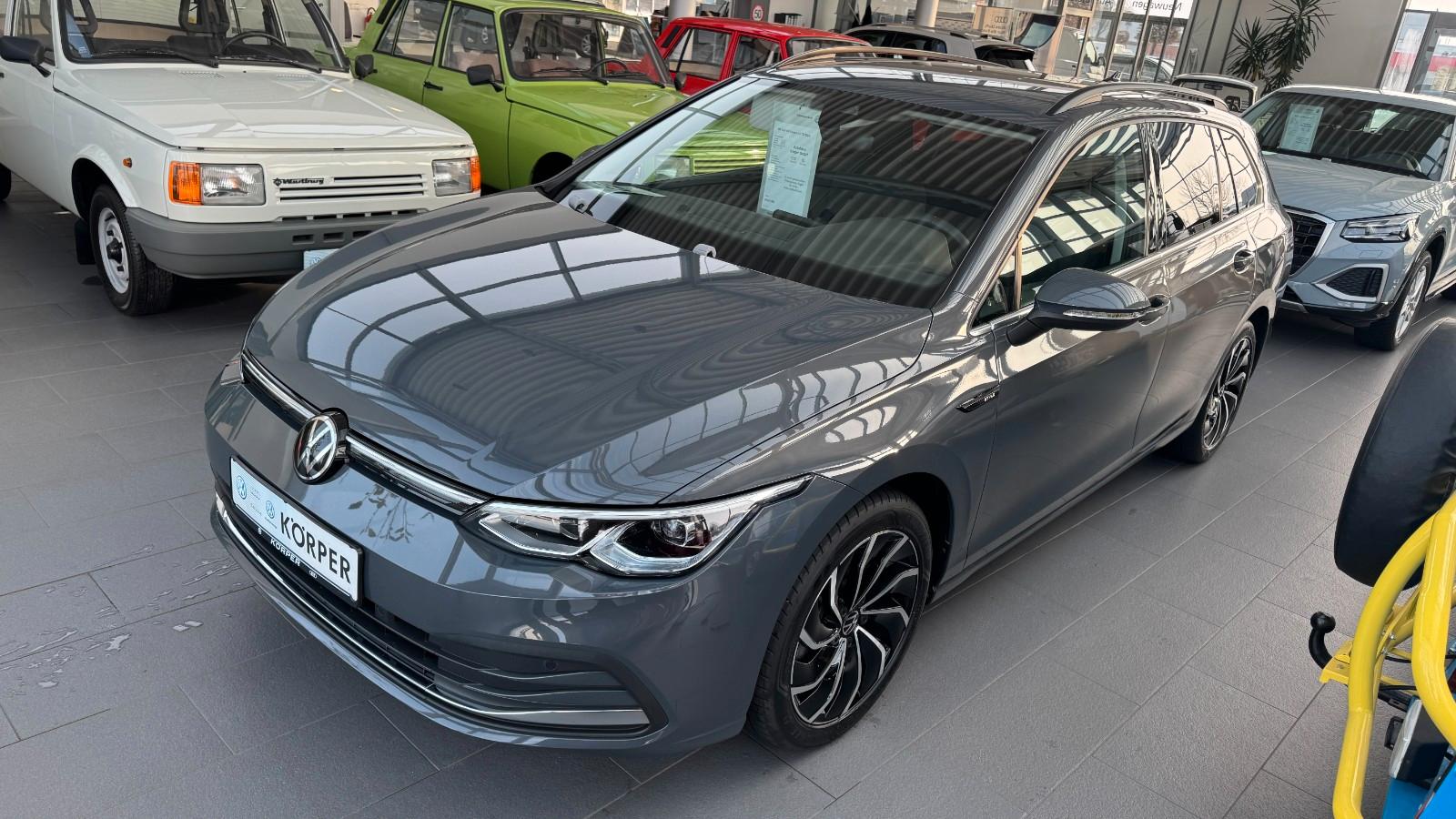 Volkswagen Golf VIII Variant Style 2.0 TDI