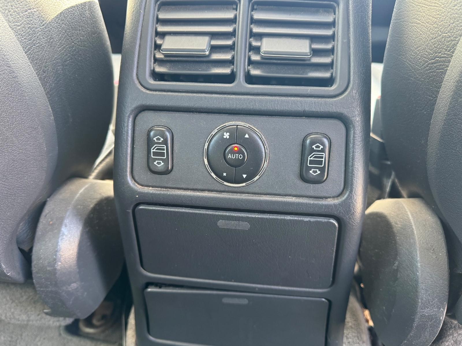 Mercedes-Benz ML270 2004 — photo 12