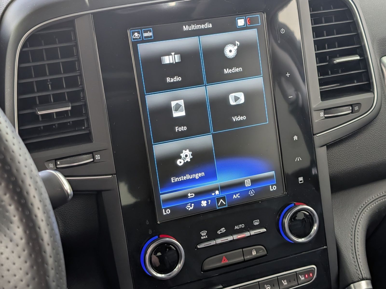 RENAULT Koleos  2.0 Blue Initiale Paris 4WD Navi LED – Bild 24