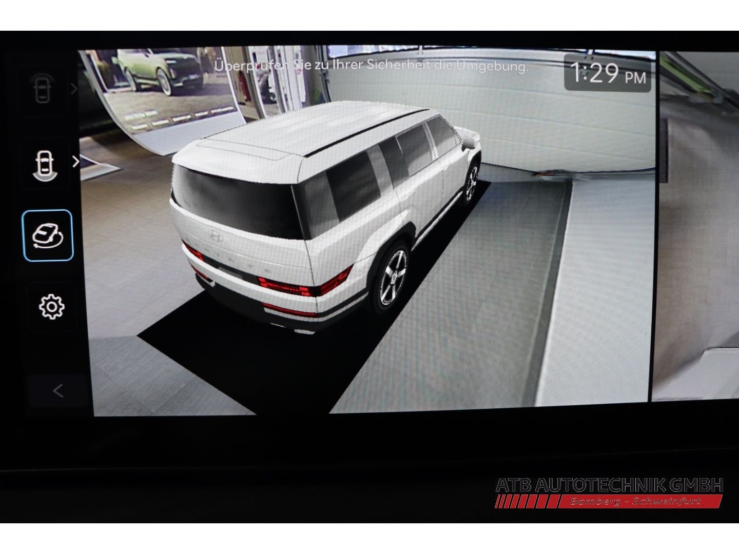 Fahrzeugabbildung Hyundai SANTA FE PHEV 1.6 T-GDI 4WD Signature Navi Leder