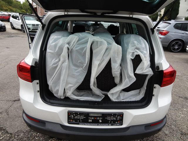 Fahrzeugabbildung Volkswagen Tiguan Sport Style 4Motion/Xenon/SitzH/PDC/Leder