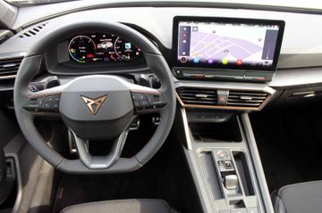 Fahrzeugabbildung CUPRA Formentor VZ eHYBRID DSG Pano AHK Topview ACC