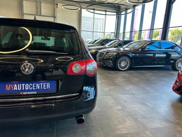 MYAUTOCENTER – Gebraucht- und Jahreswagen mit Werkstattservice in Pfaffenhofen Volkswagen Passat Variant V6 FSI *4Motion*Navi*Xenon*TÜV*