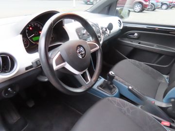 Fotografie 15 des Skoda Citigo Fun 1.0 44kw M+S ALU Sitzheizung