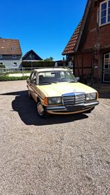 Mercedes-Benz Oldtimer im TOP Zustand, Mercedes W123 D200 - Mercedes-Benz 200 aus 1980