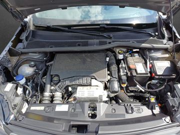Peugeot 2008 - 8