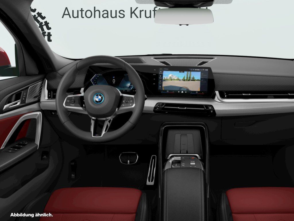 BMW iX2 - Bild 5