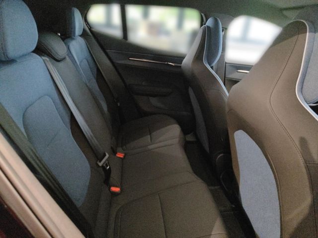 VOLVO EX30 (Bild 18 von Array)