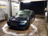 BMW 320i E90 Limousine